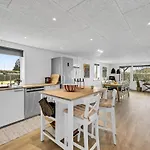 In With Kitchen
