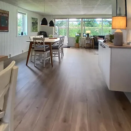 Tatil Evi In With Kitchen