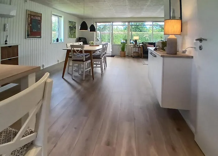 Dom wakacyjny In With Kitchen